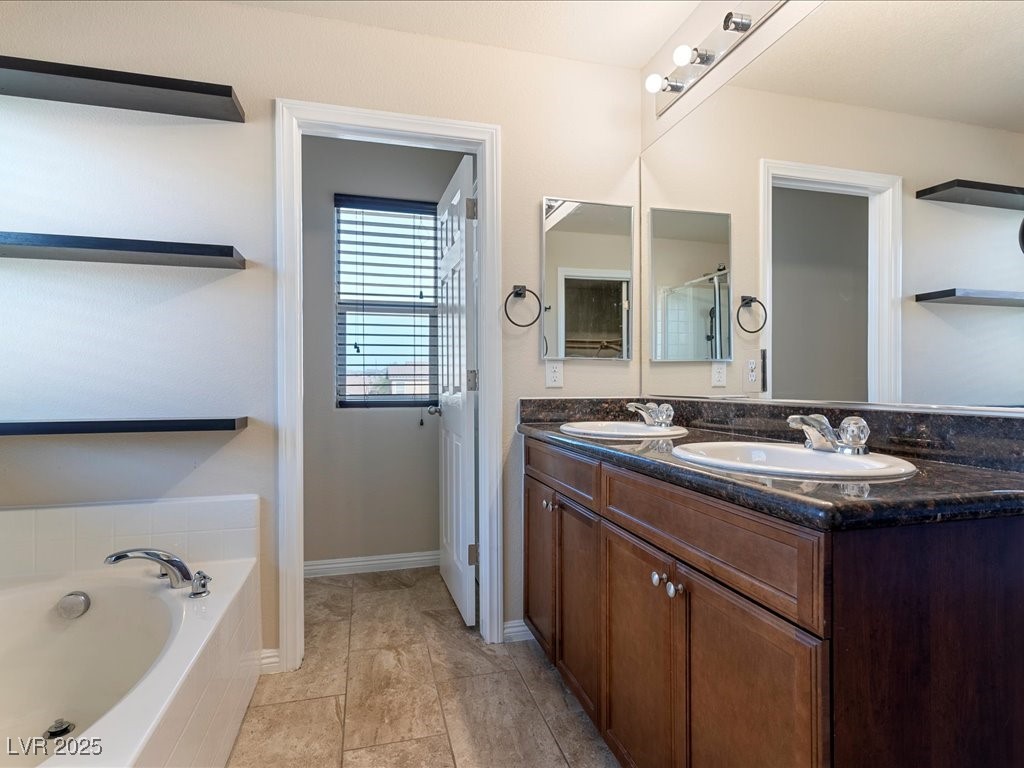 1012 Water Cove Street Property Photo 17