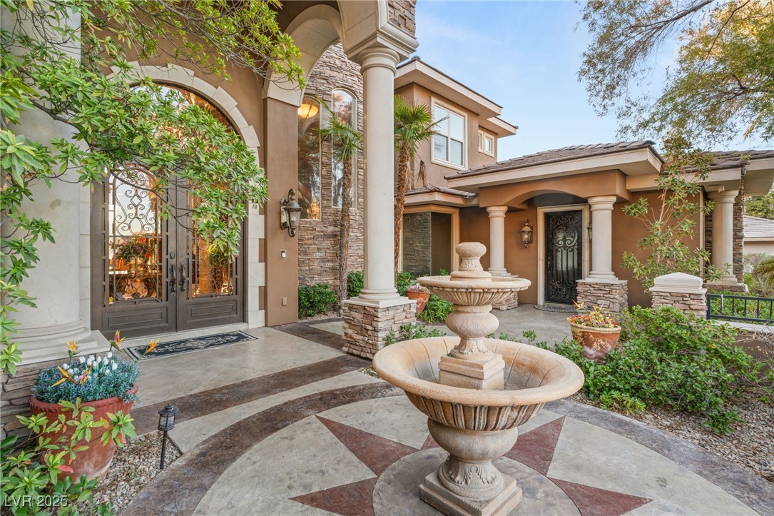 609 China Doll Place Property Photo 3