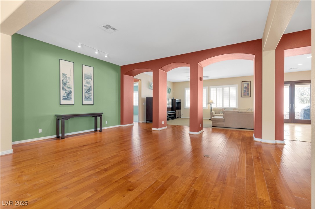 6545 Candleglade Court Property Photo 4