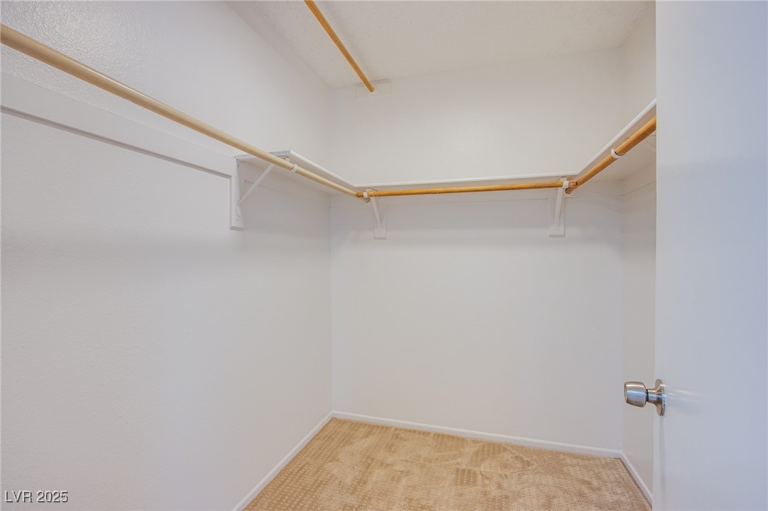 881 Stonehenge Street Property Photo 27