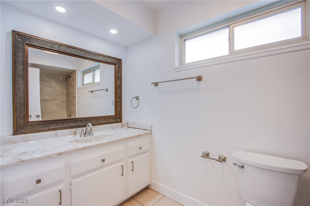 881 Stonehenge Street Property Photo 35