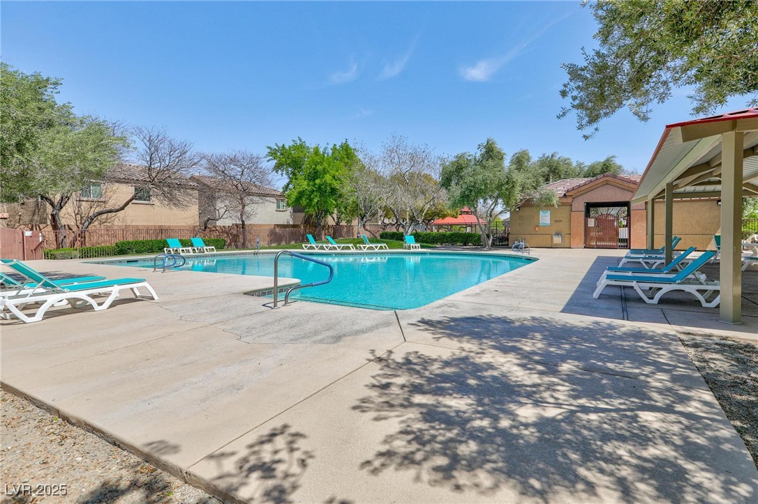 7660 Fabled Filigree Street Property Photo 26