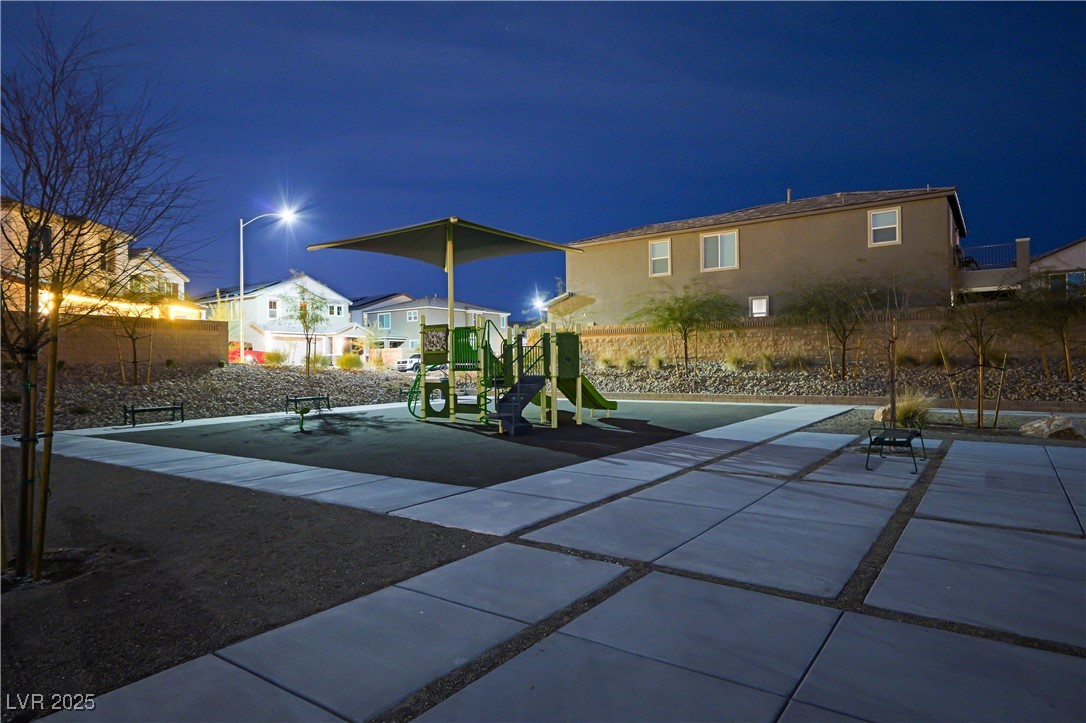 7044 Stockton Dunes Street Property Photo 13