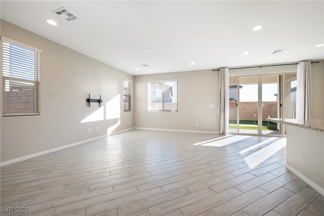 7044 Stockton Dunes Street Property Photo 18