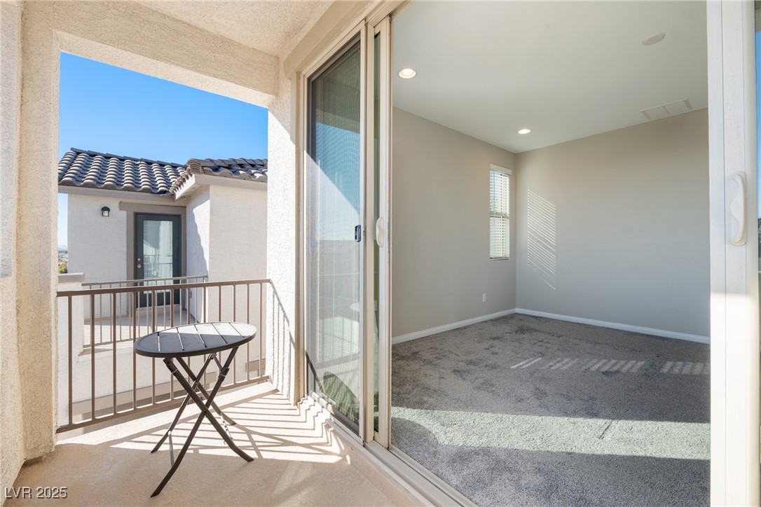 7044 Stockton Dunes Street Property Photo 34