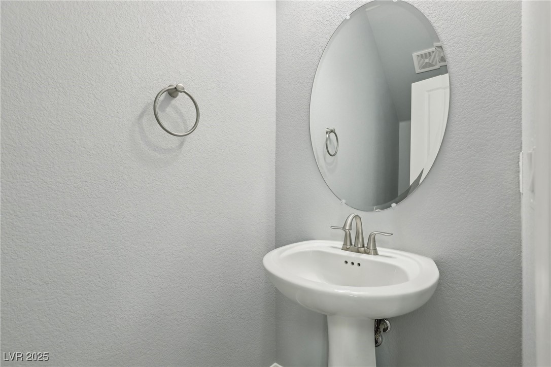 11579 Salt Creek Avenue Property Photo 26