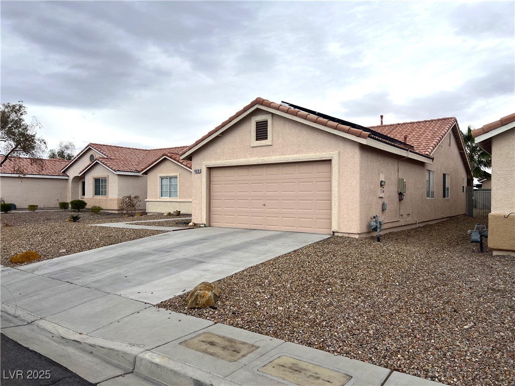 4618 Zia Ridge Street Property Photo 3