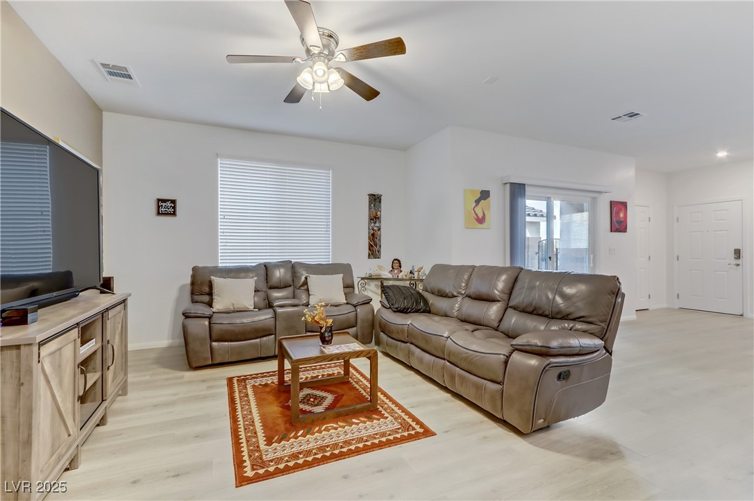 10691 Sariah Skye Avenue Property Photo 15