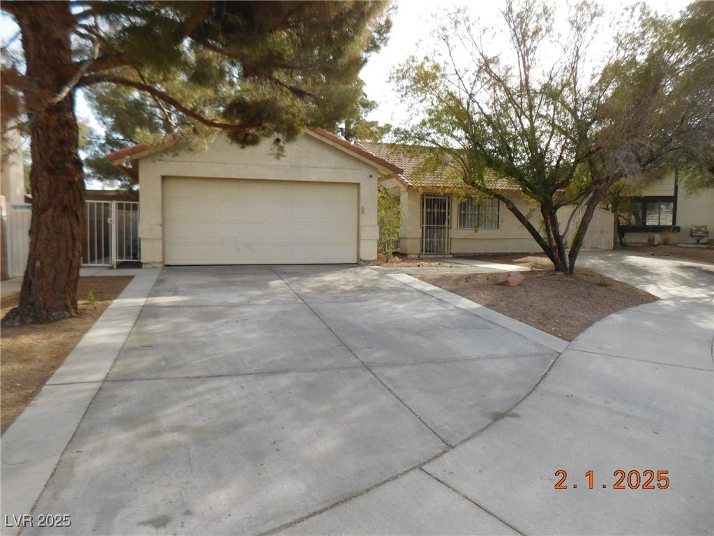 384 Norlina Court Property Photo 1
