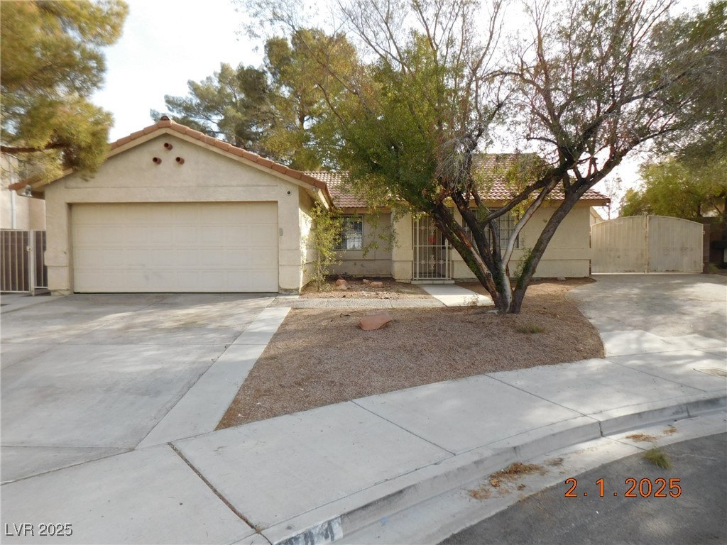384 Norlina Court Property Photo 2