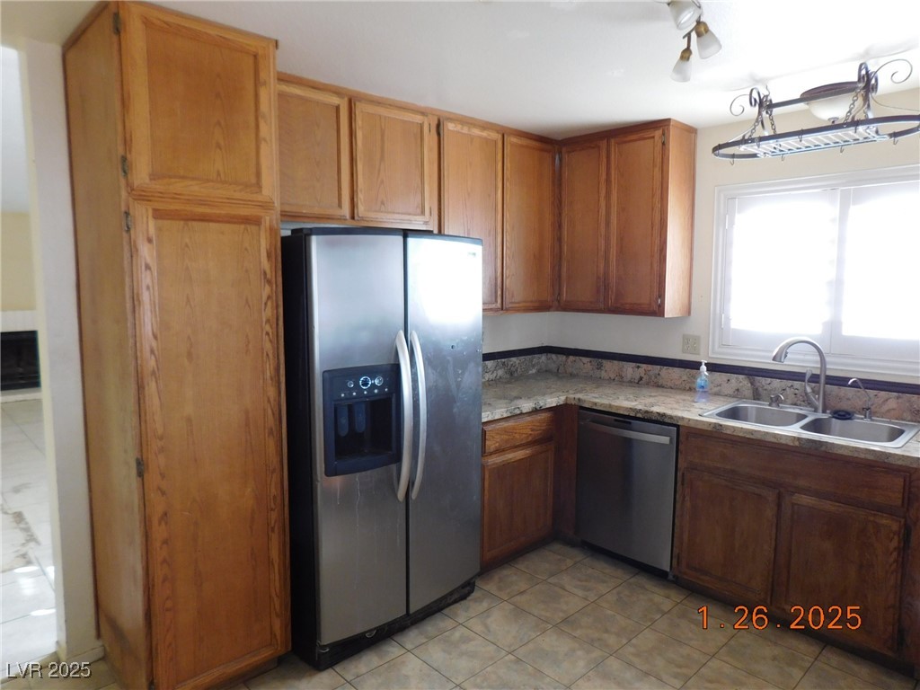 384 Norlina Court Property Photo 6