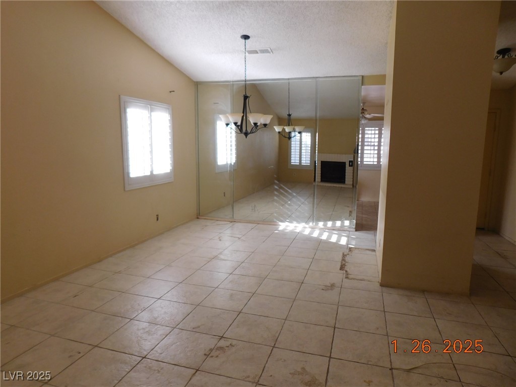 384 Norlina Court Property Photo 11