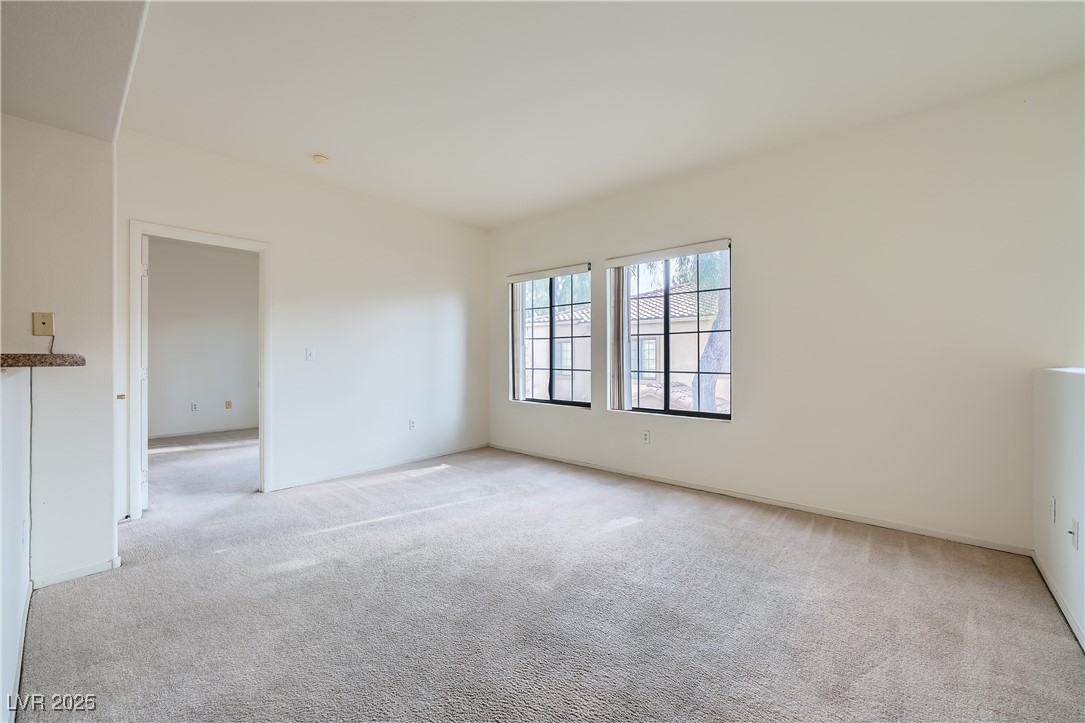 2051 Hussium Hills Street 207 Property Photo 5