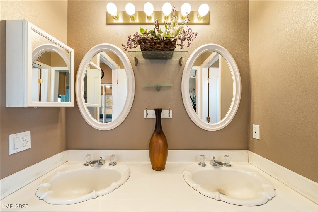 1411 East Blosser Ranch Road Property Photo 32