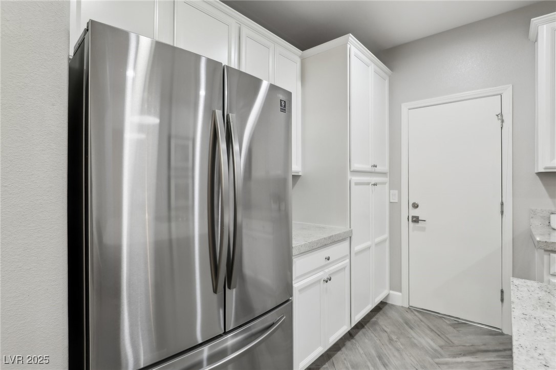 104 Alamere Falls Drive Property Photo 15