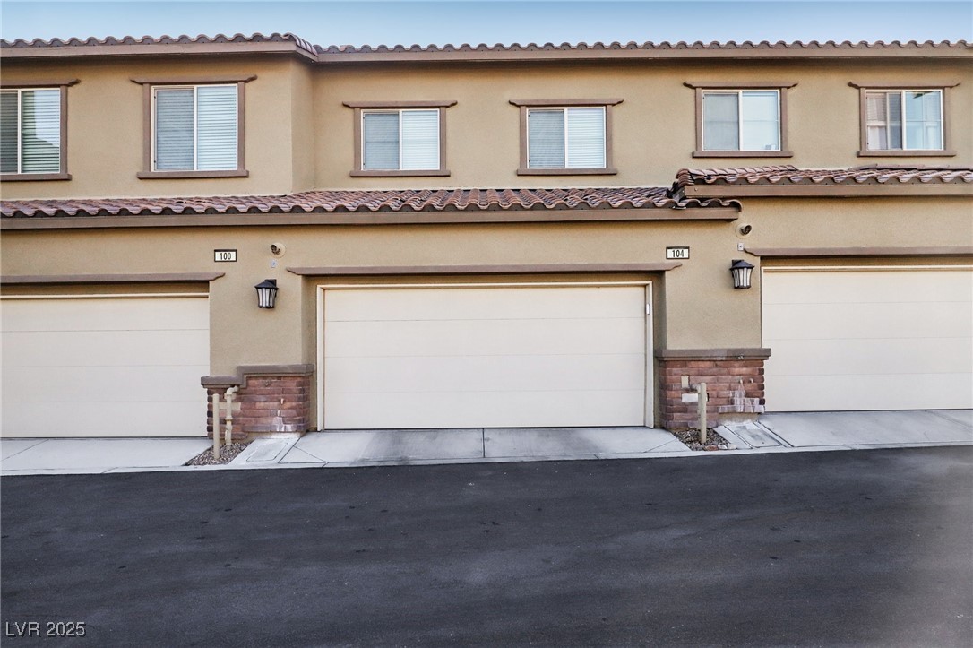 104 Alamere Falls Drive Property Photo 34