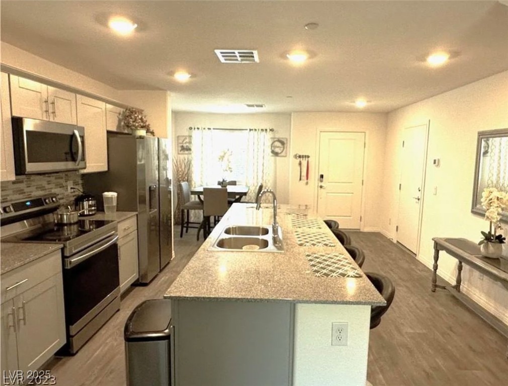 2853 Tahiti Grape Way 3 Property Photo 5