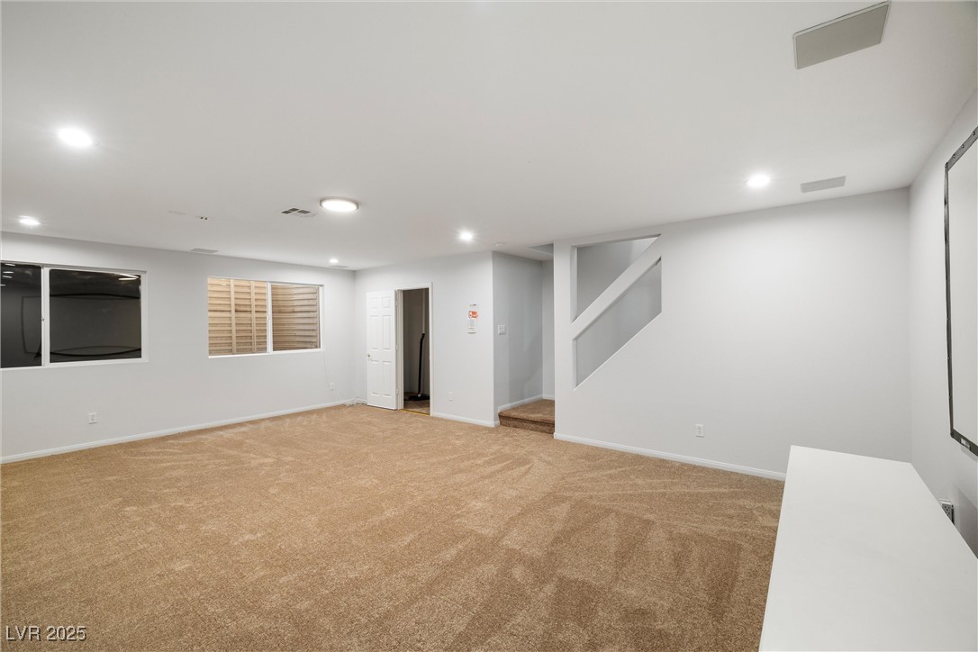 6442 Bright Nimbus Avenue Property Photo 31