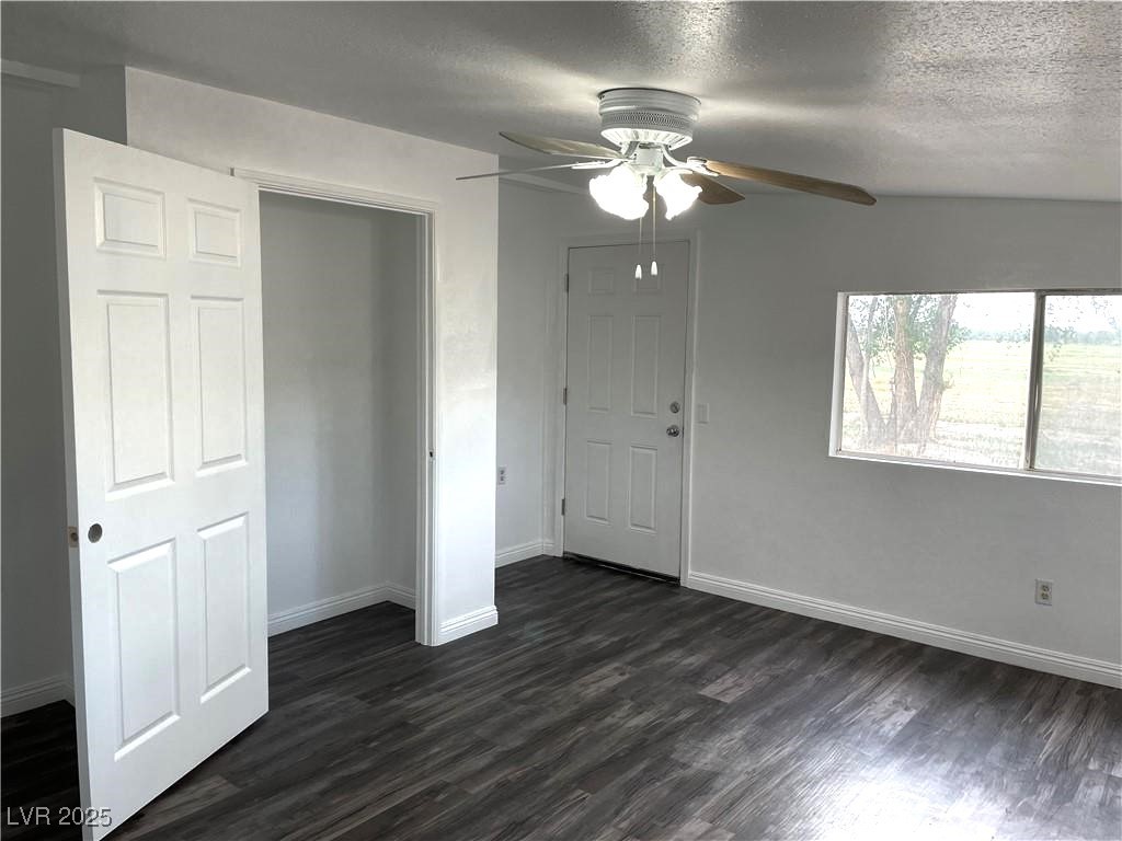 376 Main Street Property Photo 5