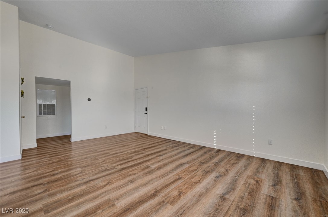 8101 West Flamingo Road 2037 Property Photo 6