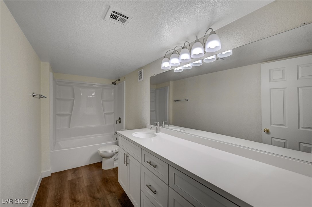 8101 West Flamingo Road 2037 Property Photo 27
