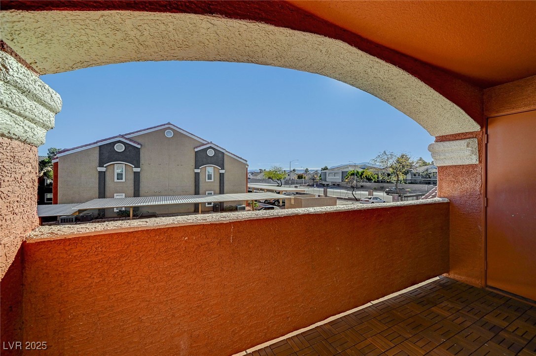 8101 West Flamingo Road 2037 Property Photo 31