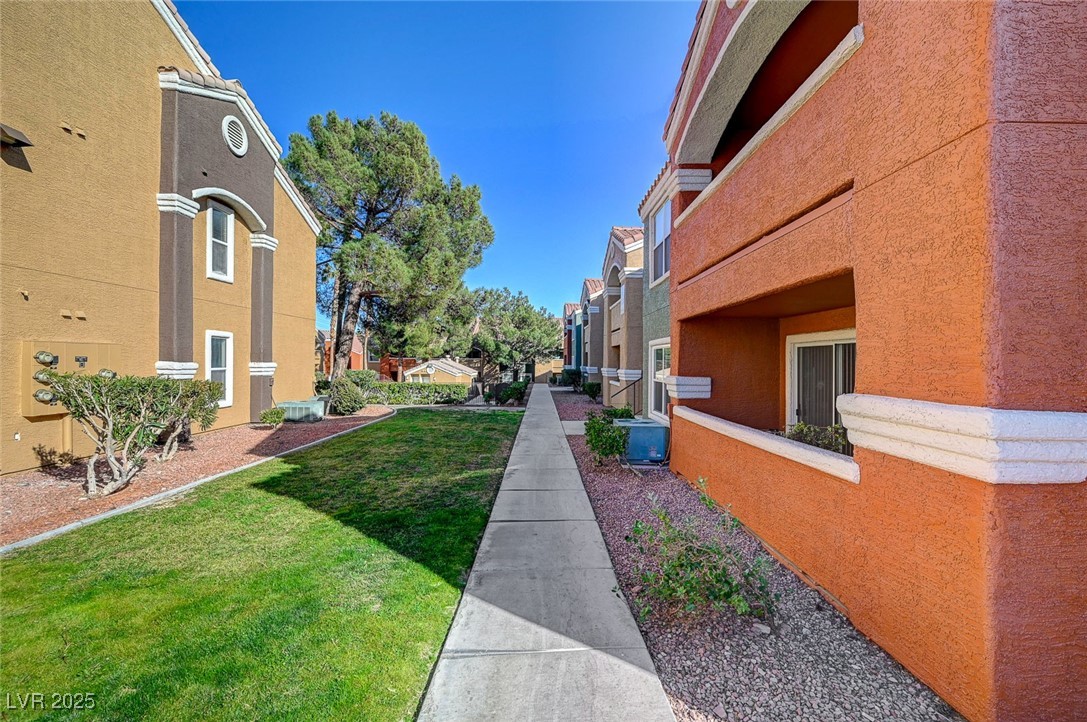 8101 West Flamingo Road 2037 Property Photo 36
