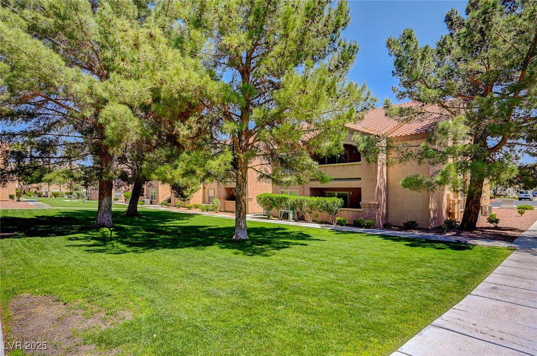 8101 West Flamingo Road 2037 Property Photo 38