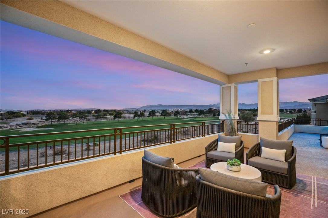 9145 Las Manaitas Avenue 401 Property Photo 62