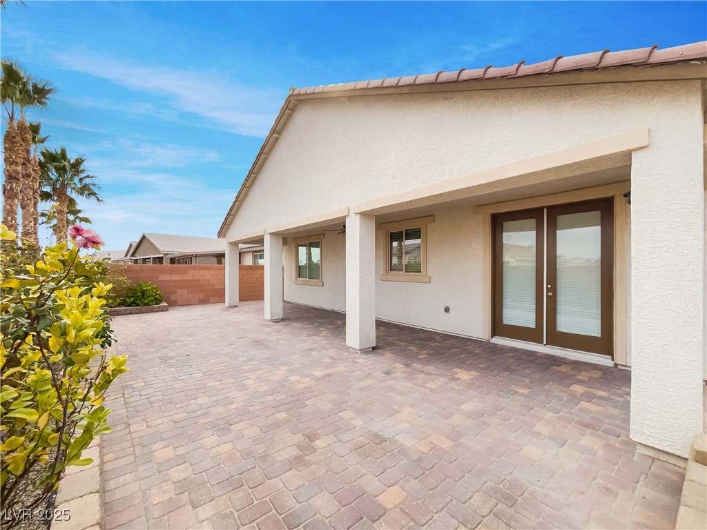 6220 Cotinga Street Property Photo 8