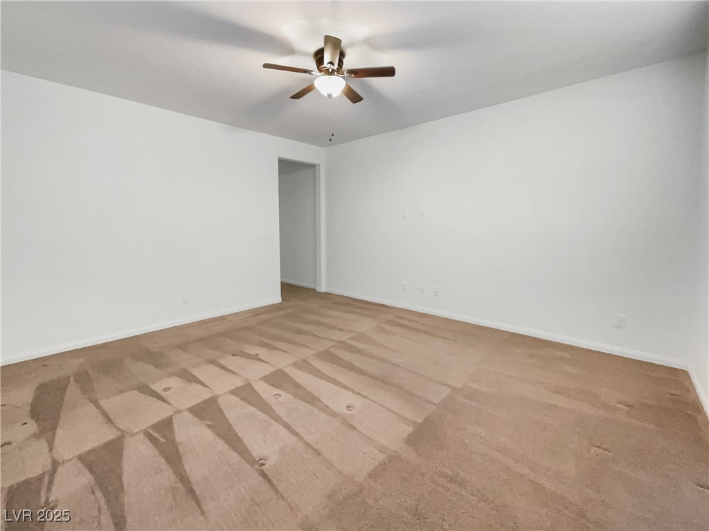 6220 Cotinga Street Property Photo 12