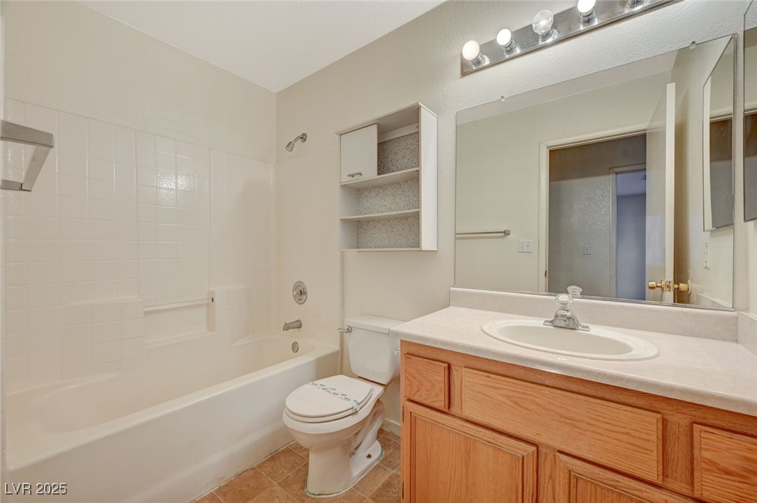 7328 Wandering Street Property Photo 11