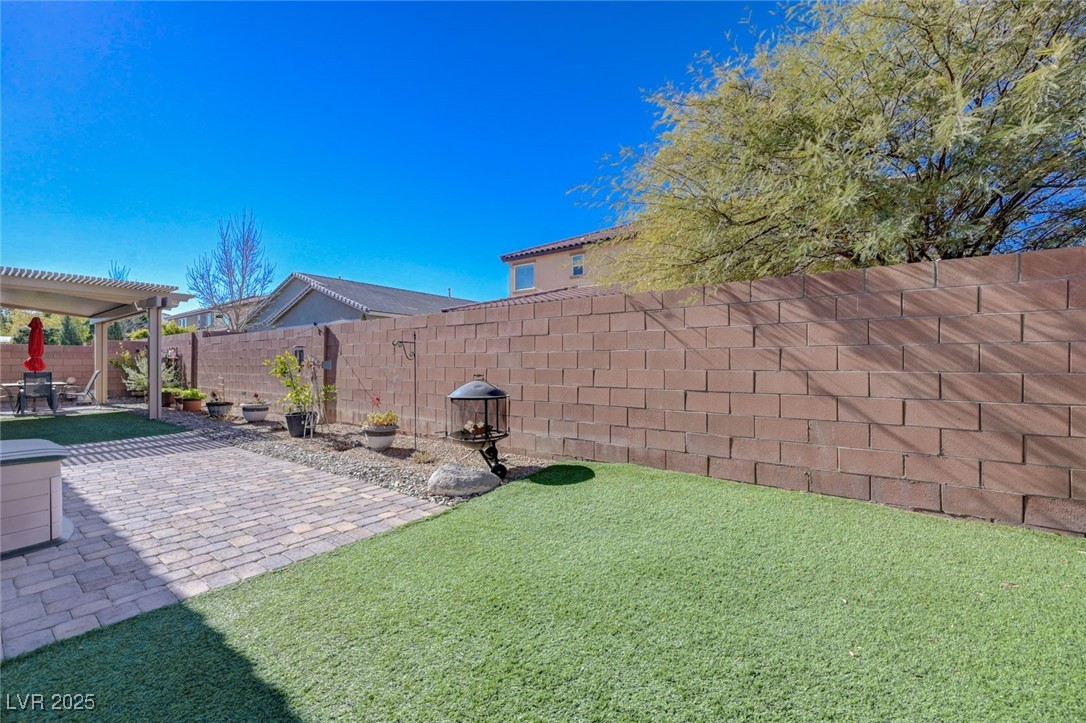2425 Amatrice Street Property Photo 63