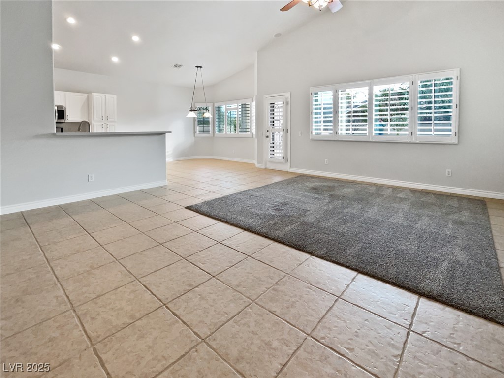 10809 Windrose Point Avenue Property Photo 3