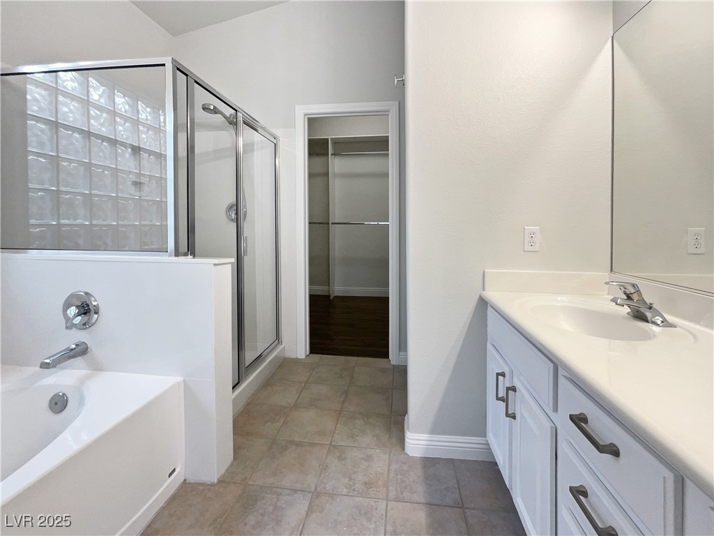10809 Windrose Point Avenue Property Photo 7