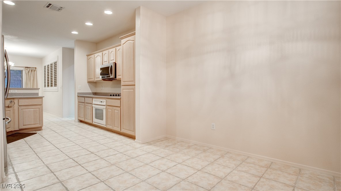 2771 Fort Myer Avenue Property Photo 14