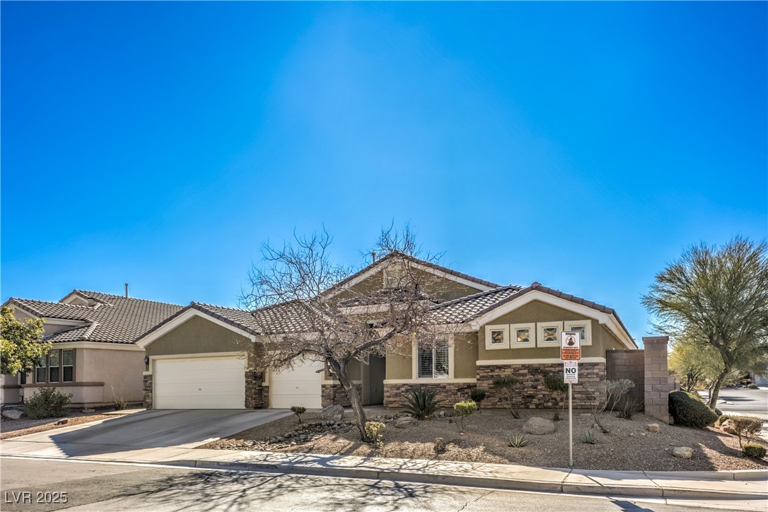 Cactus Hills Estate 2 Real Estate Listings Main Image