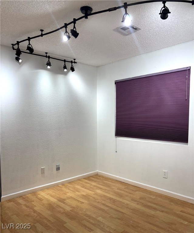 7415 Constantinople Avenue Property Photo 8
