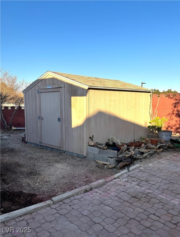 7415 Constantinople Avenue Property Photo 33