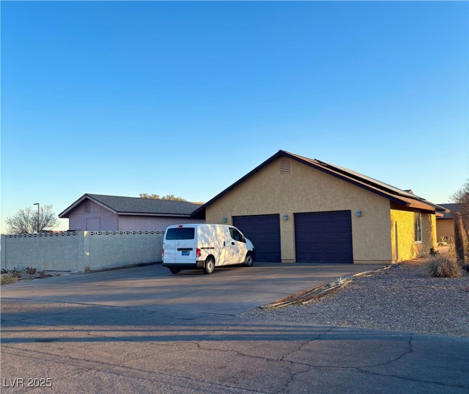 7415 Constantinople Avenue Property Photo 38