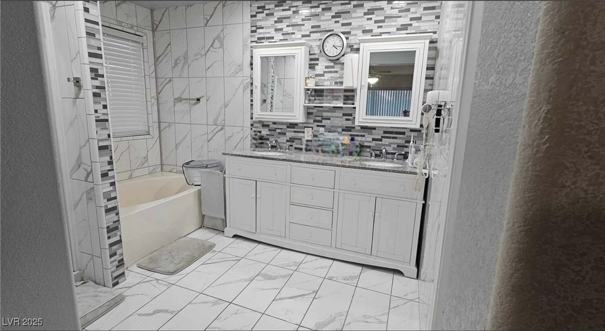 6296 Peach Orchard Road Property Photo 10