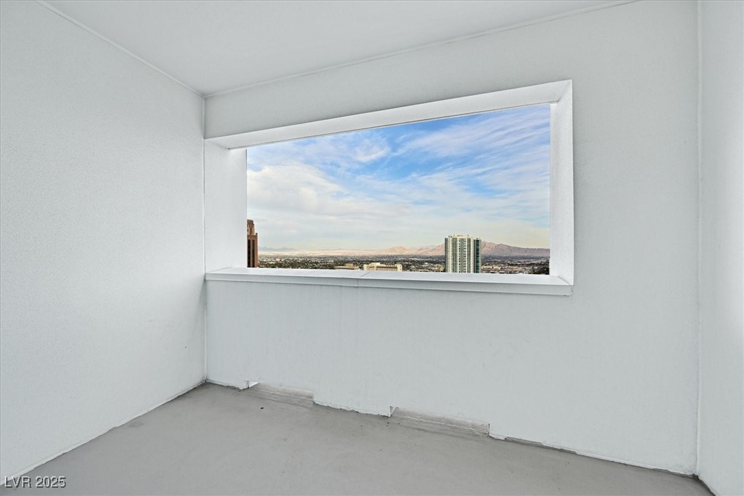2700 Las Vegas Boulevard 3105 Property Photo 8