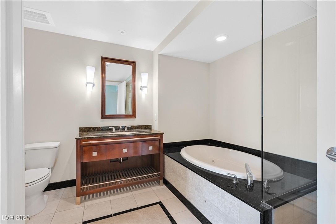 2700 Las Vegas Boulevard 3105 Property Photo 16