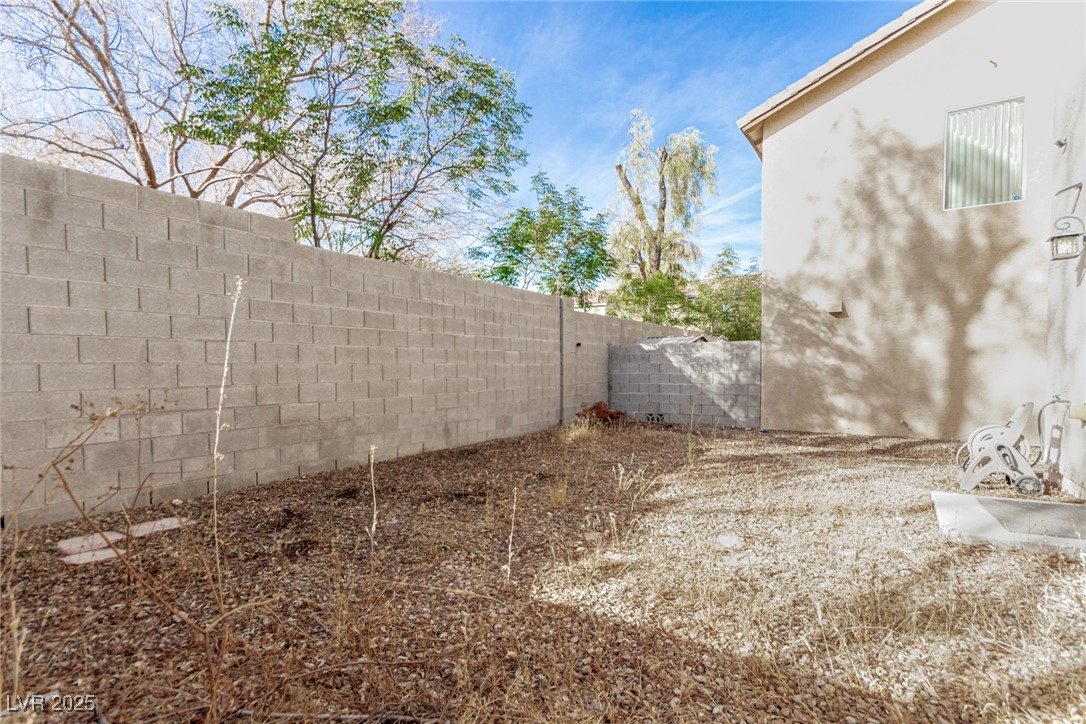 7239 Proud Patriot Street Property Photo 32