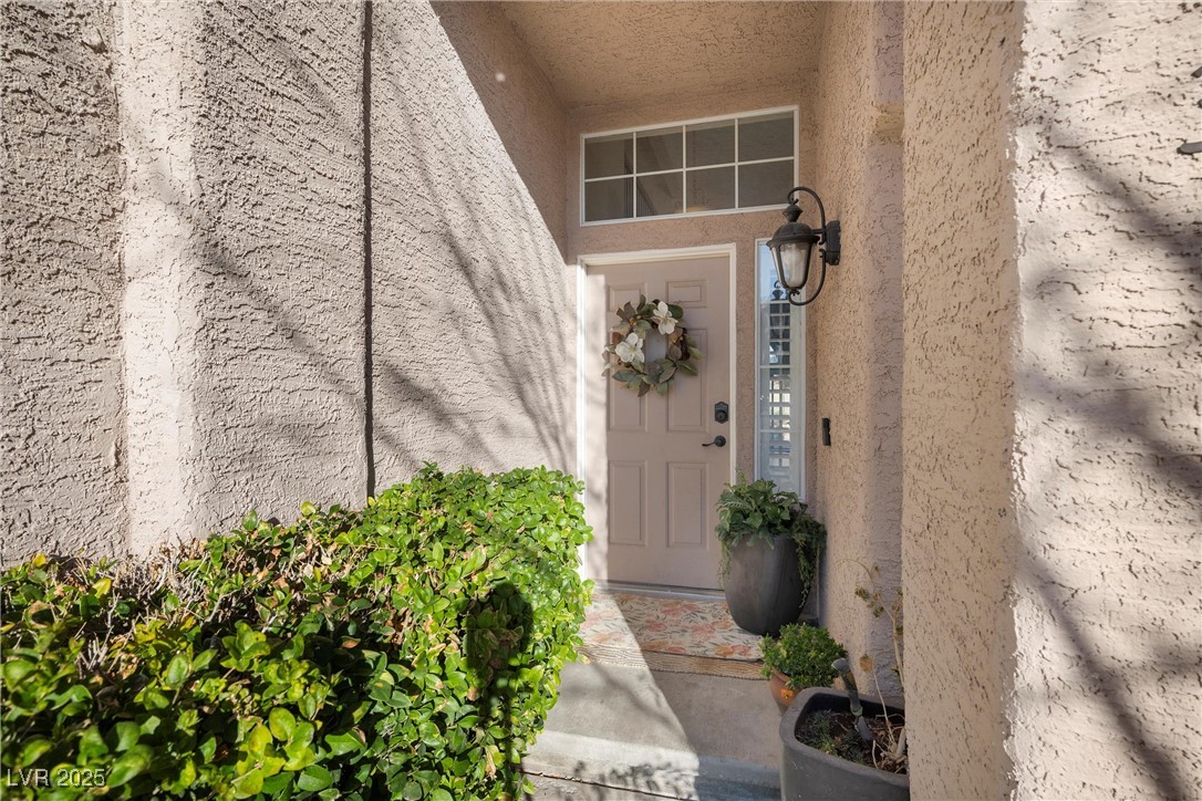 3324 Canyon Lake Drive Property Photo 6