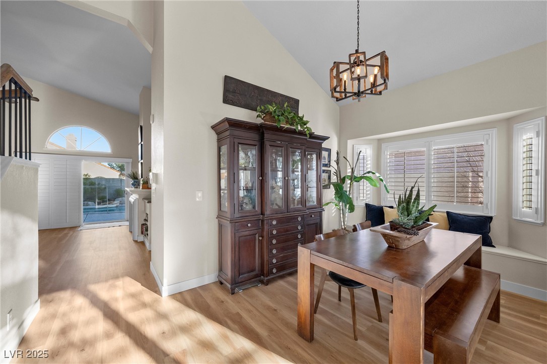 3324 Canyon Lake Drive Property Photo 12
