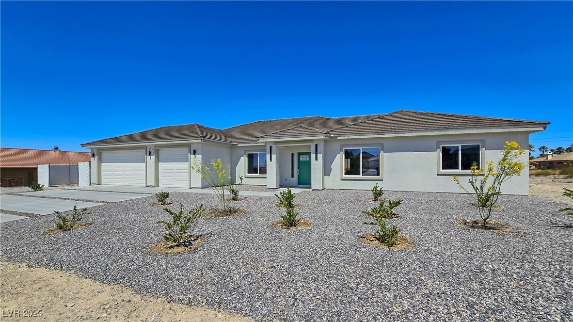 2280 South Pampa Avenue Property Photo 1