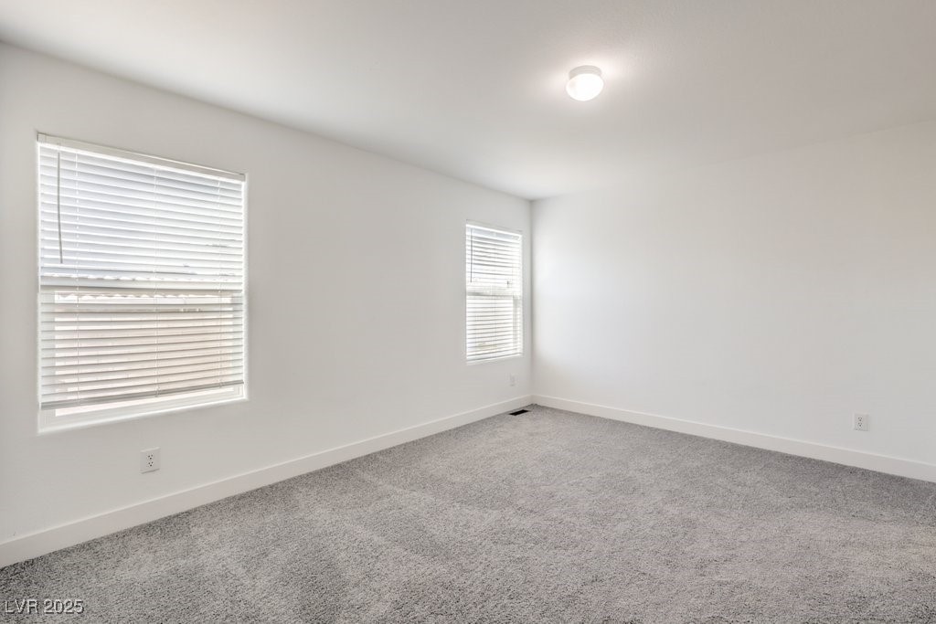 6240 Yellowstone Avenue Property Photo 8