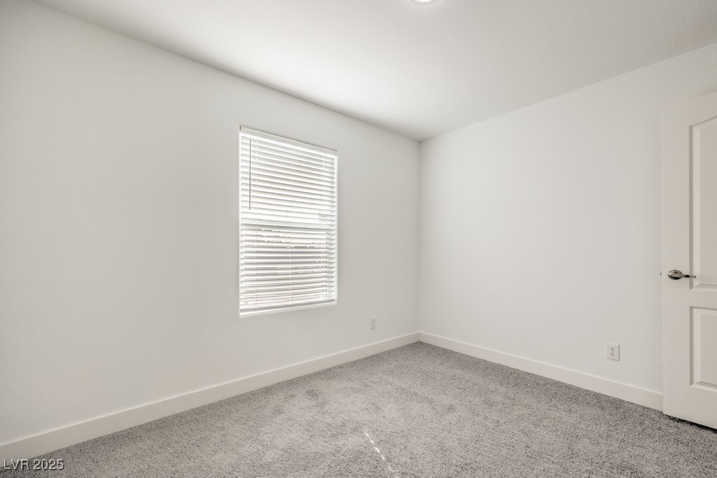 6240 Yellowstone Avenue Property Photo 24