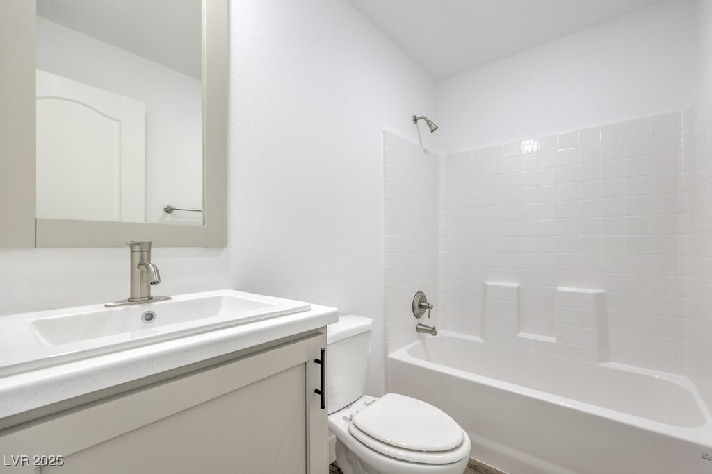 6240 Yellowstone Avenue Property Photo 27